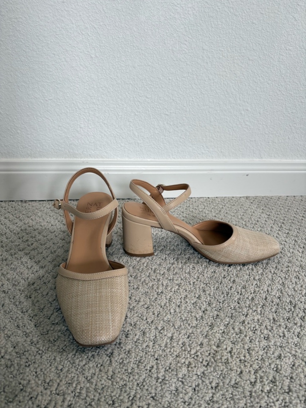 Naturalizer Beige Block Heel Slingback Pumps